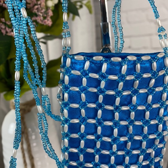 BEAUTIFULLY Beaded Blue/White Shoulder/Crossbody Mini Bag - Picture 6 of 17